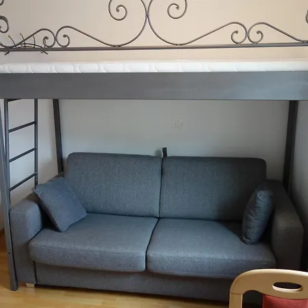 Apartma Lovor شقة بوينج